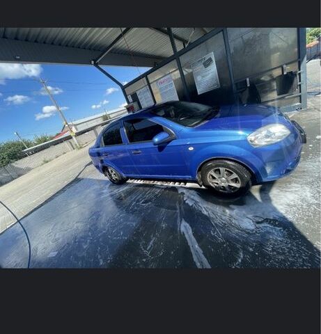 Синій Шевроле Авео, об'ємом двигуна 1.5 л та пробігом 300 тис. км за 3000 $, фото 1 на Automoto.ua
