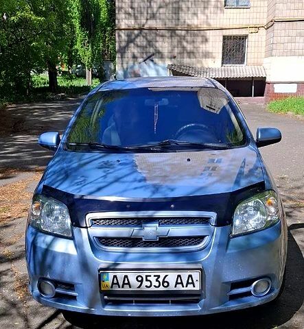 Синий Шевроле Авео, объемом двигателя 1.6 л и пробегом 296 тыс. км за 3000 $, фото 1 на Automoto.ua