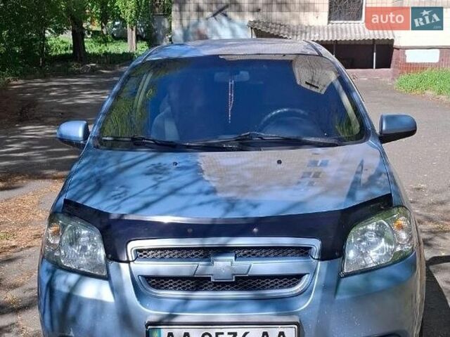 Синий Шевроле Авео, объемом двигателя 1.6 л и пробегом 296 тыс. км за 3000 $, фото 1 на Automoto.ua