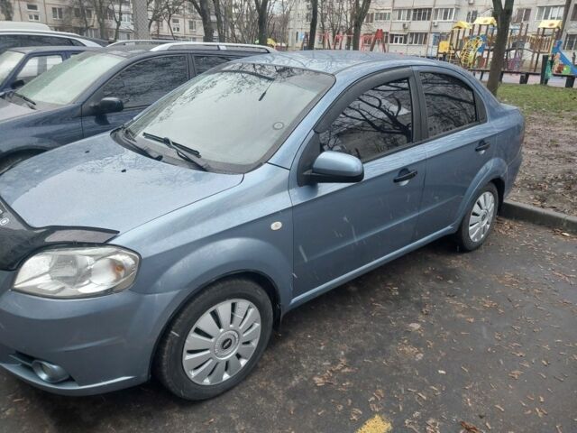 Синій Шевроле Авео, об'ємом двигуна 1.5 л та пробігом 302 тис. км за 3650 $, фото 1 на Automoto.ua