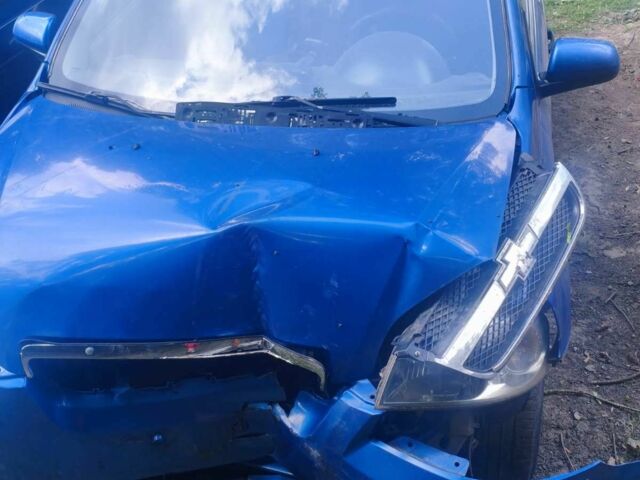 Синий Шевроле Авео, объемом двигателя 0 л и пробегом 300 тыс. км за 703 $, фото 1 на Automoto.ua
