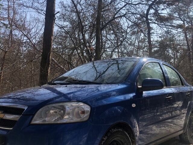 Синий Шевроле Авео, объемом двигателя 1.5 л и пробегом 120 тыс. км за 4900 $, фото 1 на Automoto.ua