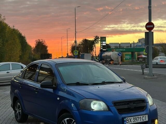 Синій Шевроле Авео, об'ємом двигуна 1.5 л та пробігом 266 тис. км за 2700 $, фото 1 на Automoto.ua
