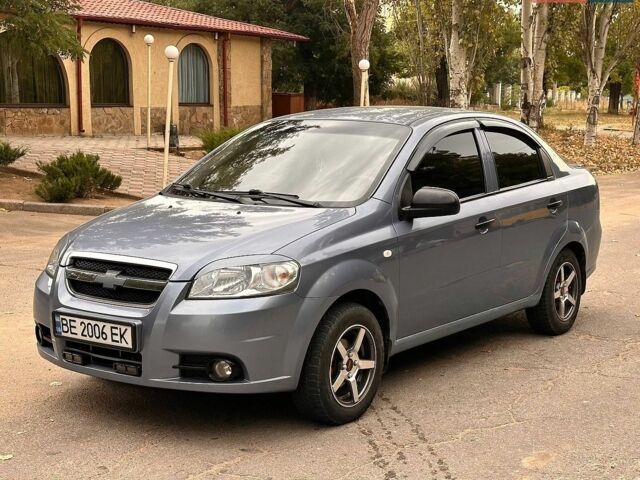 Синій Шевроле Авео, об'ємом двигуна 1.5 л та пробігом 240 тис. км за 4200 $, фото 1 на Automoto.ua