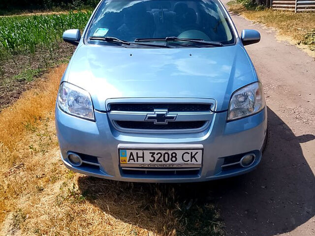 Синий Шевроле Авео, объемом двигателя 1.6 л и пробегом 181 тыс. км за 3600 $, фото 1 на Automoto.ua