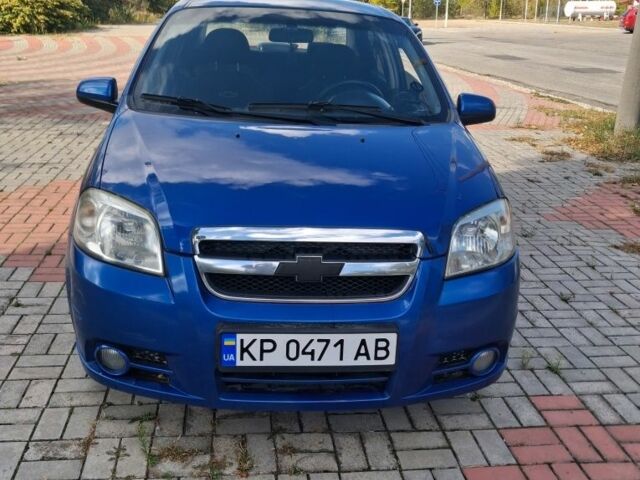 Синий Шевроле Авео, объемом двигателя 1.5 л и пробегом 150 тыс. км за 4200 $, фото 1 на Automoto.ua