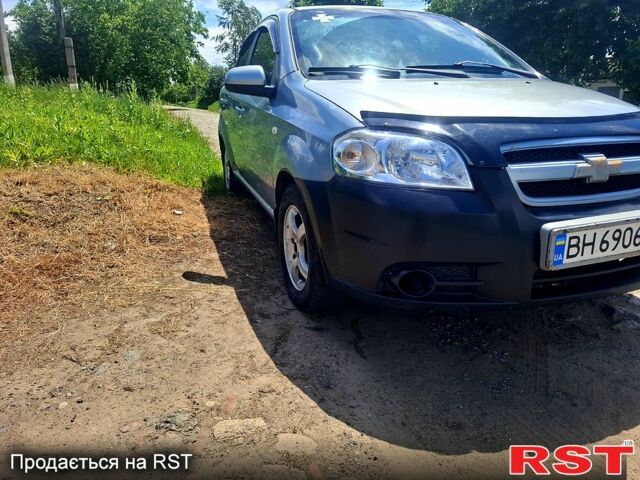 Синий Шевроле Авео, объемом двигателя 1.6 л и пробегом 215 тыс. км за 3000 $, фото 1 на Automoto.ua