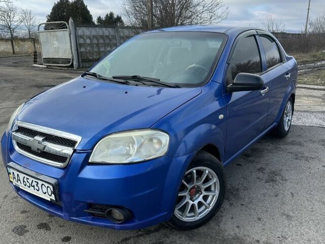 Синій Шевроле Авео, об'ємом двигуна 1.5 л та пробігом 190 тис. км за 3100 $, фото 1 на Automoto.ua