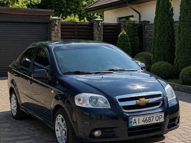 Синий Шевроле Авео, объемом двигателя 1.5 л и пробегом 250 тыс. км за 4000 $, фото 1 на Automoto.ua