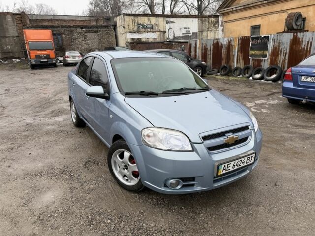 Синий Шевроле Авео, объемом двигателя 1.6 л и пробегом 166 тыс. км за 3333 $, фото 1 на Automoto.ua