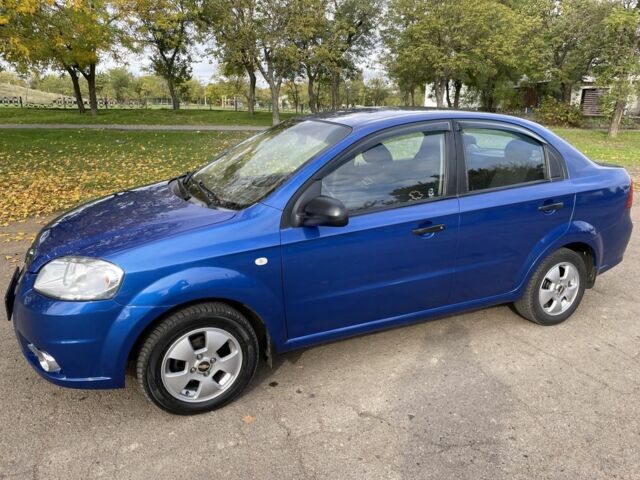 Синій Шевроле Авео, об'ємом двигуна 1.5 л та пробігом 165 тис. км за 4900 $, фото 1 на Automoto.ua