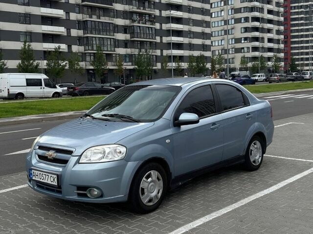 Синій Шевроле Авео, об'ємом двигуна 1.6 л та пробігом 202 тис. км за 3300 $, фото 1 на Automoto.ua