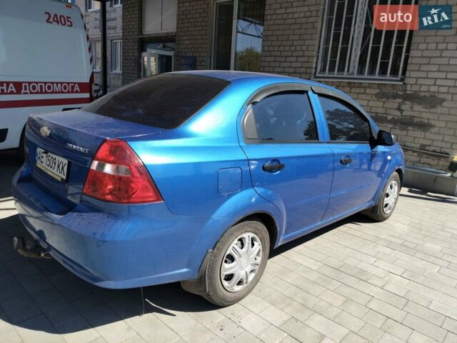 Синий Шевроле Авео, объемом двигателя 1.5 л и пробегом 200 тыс. км за 3750 $, фото 1 на Automoto.ua