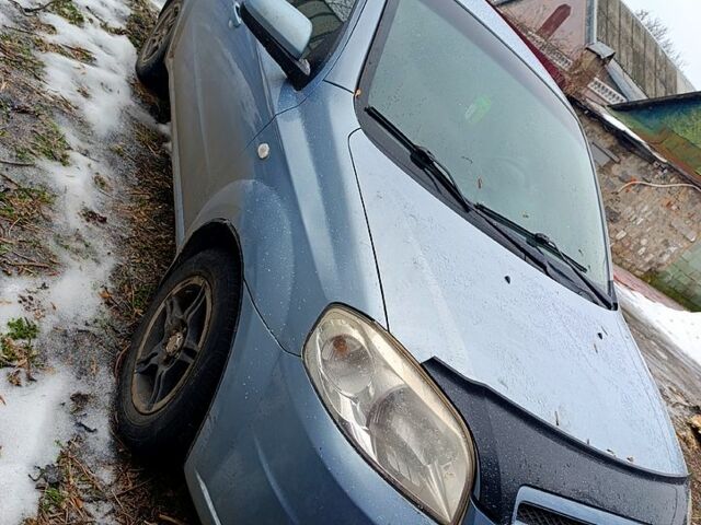 Синий Шевроле Авео, объемом двигателя 1.6 л и пробегом 0 тыс. км за 1800 $, фото 1 на Automoto.ua