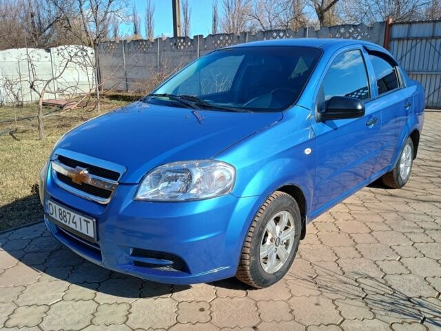 Синий Шевроле Авео, объемом двигателя 1.5 л и пробегом 215 тыс. км за 3950 $, фото 1 на Automoto.ua