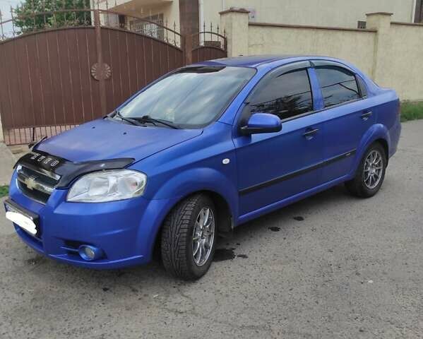 Синий Шевроле Авео, объемом двигателя 1.5 л и пробегом 180 тыс. км за 5500 $, фото 1 на Automoto.ua