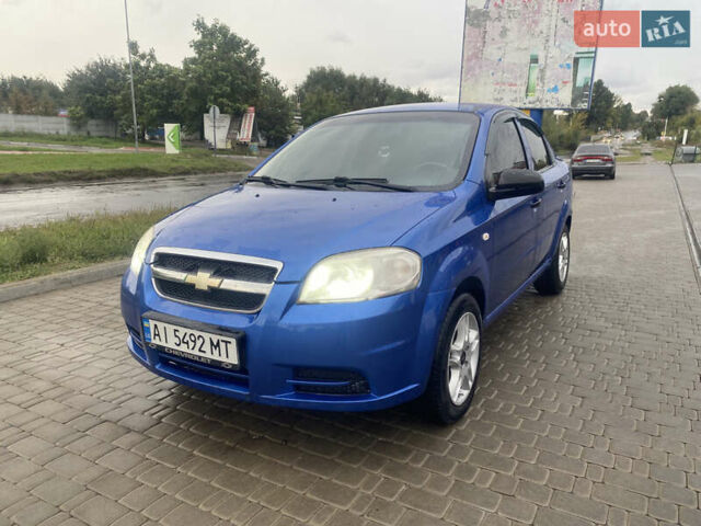 Синий Шевроле Авео, объемом двигателя 1.5 л и пробегом 255 тыс. км за 3800 $, фото 1 на Automoto.ua