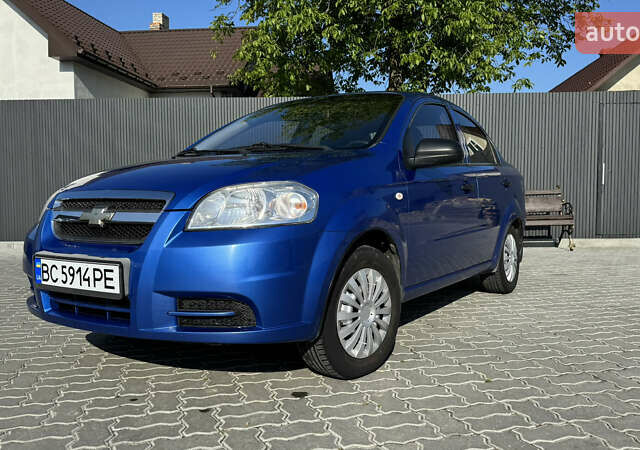 Синий Шевроле Авео, объемом двигателя 1.5 л и пробегом 166 тыс. км за 3600 $, фото 1 на Automoto.ua