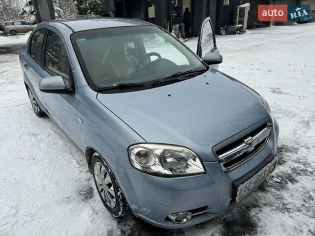 Синій Шевроле Авео, об'ємом двигуна 1.6 л та пробігом 365 тис. км за 2500 $, фото 1 на Automoto.ua