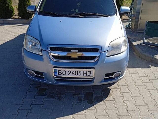 Синий Шевроле Авео, объемом двигателя 1.6 л и пробегом 250 тыс. км за 3300 $, фото 1 на Automoto.ua