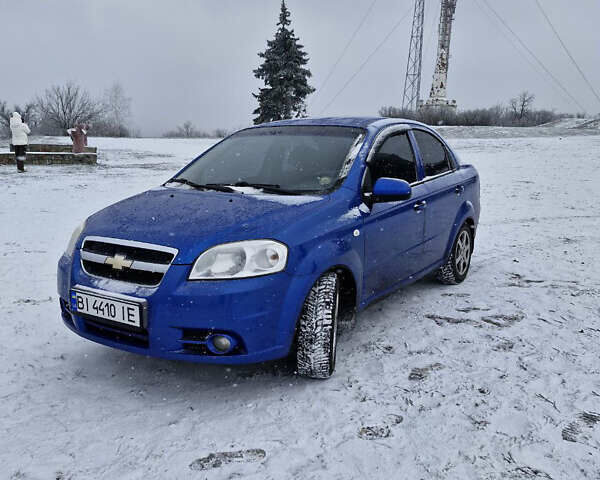 Синий Шевроле Авео, объемом двигателя 1.5 л и пробегом 139 тыс. км за 4800 $, фото 1 на Automoto.ua