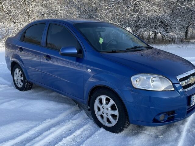 Синий Шевроле Авео, объемом двигателя 1.5 л и пробегом 200 тыс. км за 3700 $, фото 1 на Automoto.ua
