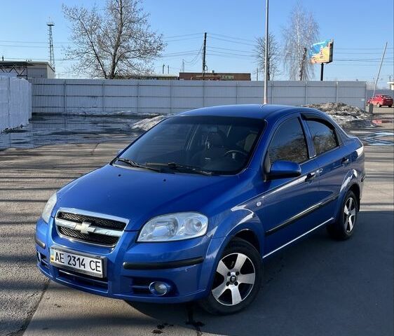 Синий Шевроле Авео, объемом двигателя 1.5 л и пробегом 171 тыс. км за 4100 $, фото 1 на Automoto.ua