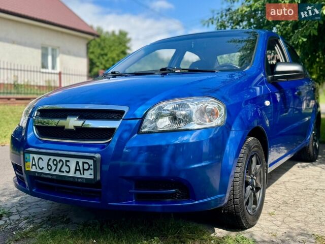 Синий Шевроле Авео, объемом двигателя 1.5 л и пробегом 72 тыс. км за 5000 $, фото 1 на Automoto.ua