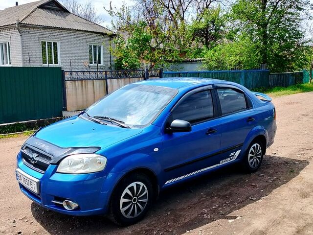 Синий Шевроле Авео, объемом двигателя 1.5 л и пробегом 172 тыс. км за 3000 $, фото 1 на Automoto.ua