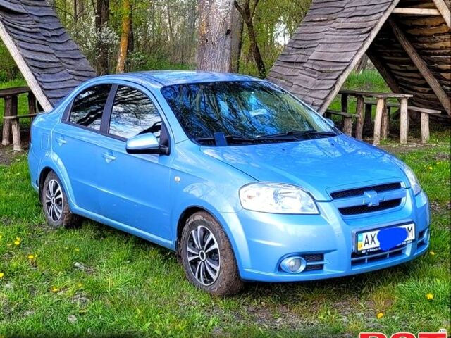 Синий Шевроле Авео, объемом двигателя 1.6 л и пробегом 160 тыс. км за 4300 $, фото 1 на Automoto.ua