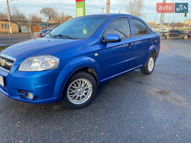 Синий Шевроле Авео, объемом двигателя 0 л и пробегом 240 тыс. км за 4299 $, фото 1 на Automoto.ua
