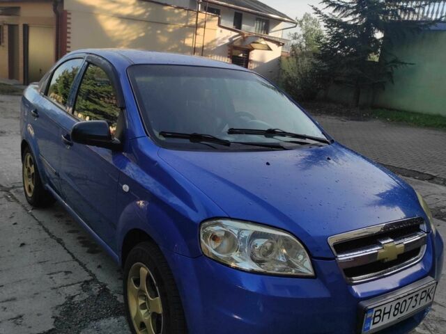 Синий Шевроле Авео, объемом двигателя 1.5 л и пробегом 19 тыс. км за 4200 $, фото 1 на Automoto.ua