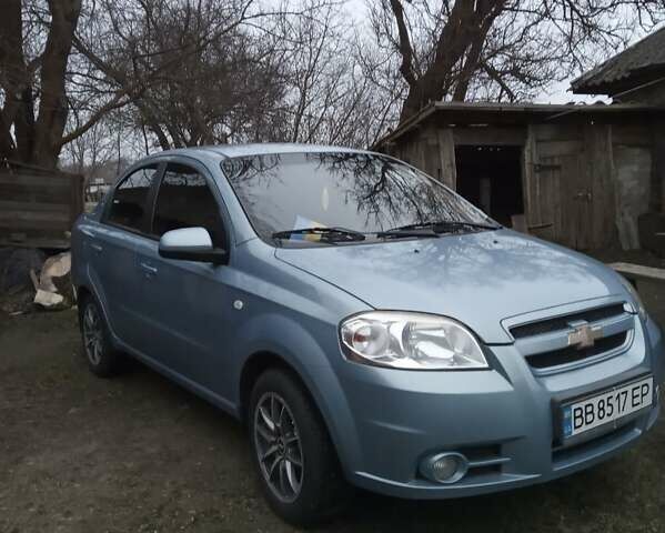 Синий Шевроле Авео, объемом двигателя 1.6 л и пробегом 180 тыс. км за 4800 $, фото 1 на Automoto.ua