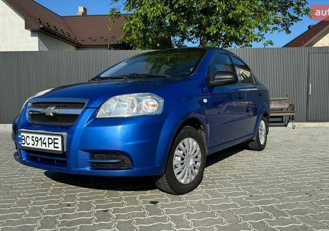 Синий Шевроле Авео, объемом двигателя 1.5 л и пробегом 167 тыс. км за 3600 $, фото 1 на Automoto.ua