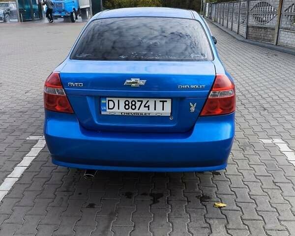 Синий Шевроле Авео, объемом двигателя 1.5 л и пробегом 225 тыс. км за 3300 $, фото 1 на Automoto.ua