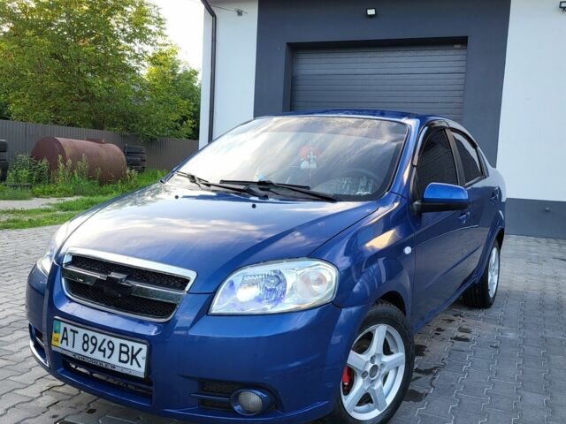 Синій Шевроле Авео, об'ємом двигуна 1.6 л та пробігом 110 тис. км за 3750 $, фото 1 на Automoto.ua