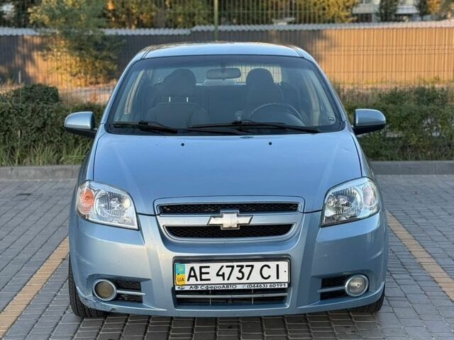 Синий Шевроле Авео, объемом двигателя 1.6 л и пробегом 110 тыс. км за 4300 $, фото 1 на Automoto.ua