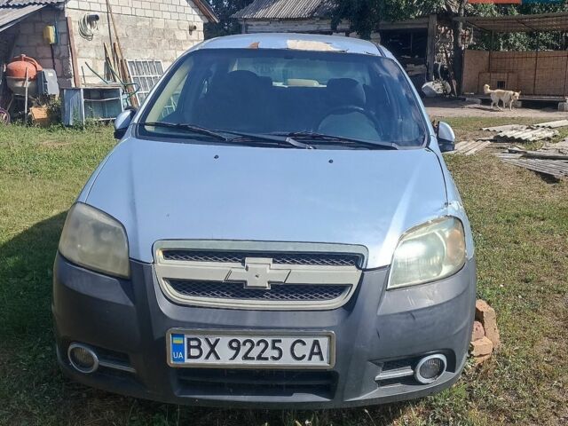 Синий Шевроле Авео, объемом двигателя 1.6 л и пробегом 200 тыс. км за 1750 $, фото 1 на Automoto.ua