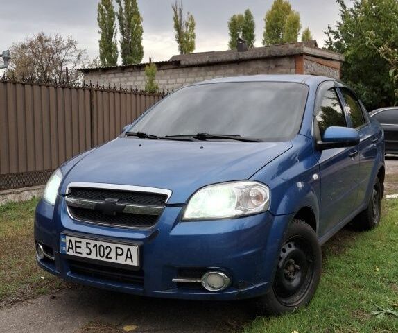 Синий Шевроле Авео, объемом двигателя 1.5 л и пробегом 163 тыс. км за 3700 $, фото 1 на Automoto.ua