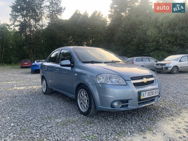 Синий Шевроле Авео, объемом двигателя 1.6 л и пробегом 148 тыс. км за 3700 $, фото 1 на Automoto.ua