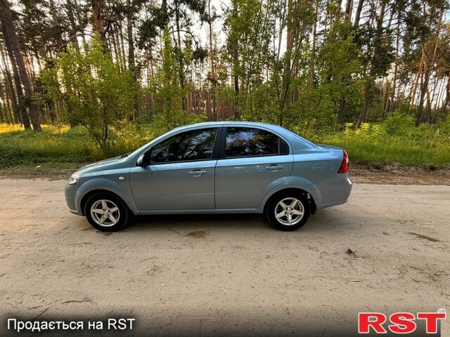 Синий Шевроле Авео, объемом двигателя 1.6 л и пробегом 163 тыс. км за 4500 $, фото 1 на Automoto.ua