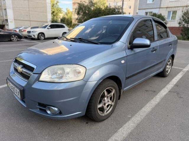 Синій Шевроле Авео, об'ємом двигуна 1.5 л та пробігом 267 тис. км за 2950 $, фото 1 на Automoto.ua