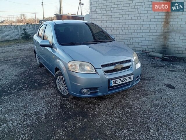 Синий Шевроле Авео, объемом двигателя 1.6 л и пробегом 175 тыс. км за 3800 $, фото 1 на Automoto.ua