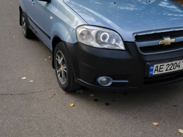 Синий Шевроле Авео, объемом двигателя 1.6 л и пробегом 260 тыс. км за 3500 $, фото 1 на Automoto.ua