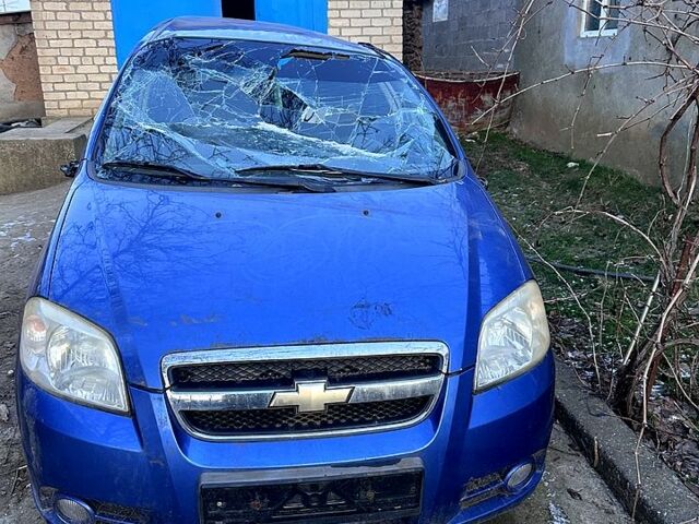 Синий Шевроле Авео, объемом двигателя 1.5 л и пробегом 0 тыс. км за 600 $, фото 1 на Automoto.ua