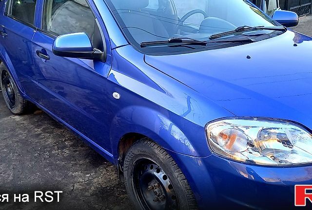 Синий Шевроле Авео, объемом двигателя 1.5 л и пробегом 113 тыс. км за 3350 $, фото 1 на Automoto.ua