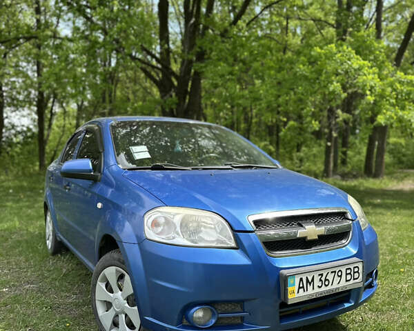 Синій Шевроле Авео, об'ємом двигуна 1.5 л та пробігом 186 тис. км за 4500 $, фото 1 на Automoto.ua