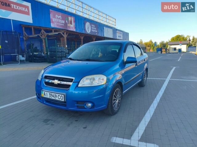 Синий Шевроле Авео, объемом двигателя 1.5 л и пробегом 153 тыс. км за 3750 $, фото 1 на Automoto.ua