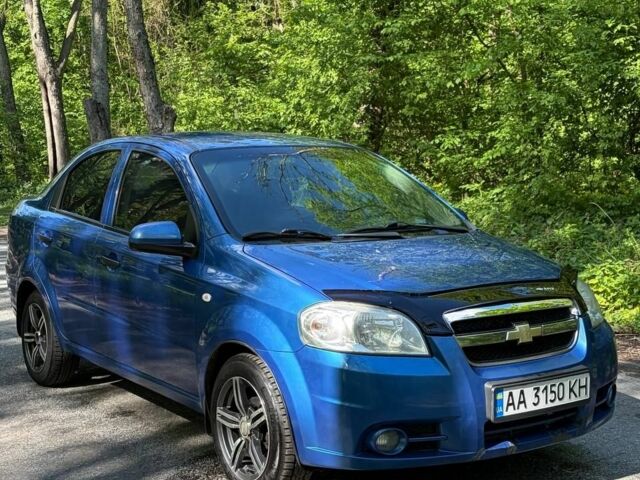 Синий Шевроле Авео, объемом двигателя 1.5 л и пробегом 176 тыс. км за 4800 $, фото 1 на Automoto.ua