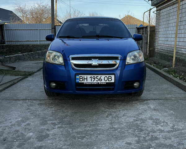 Синий Шевроле Авео, объемом двигателя 1.4 л и пробегом 211 тыс. км за 3000 $, фото 1 на Automoto.ua